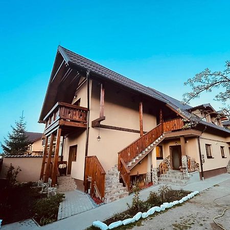 Casa Felice Hotel Brasov Exterior photo